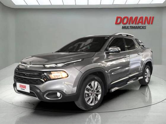 FIAT TORO 2.0 16V TURBO DIESEL RANCH 4WD AT9 FIAT TORO 2.0 16V TURBO DIESEL RANCH 4WD AT9